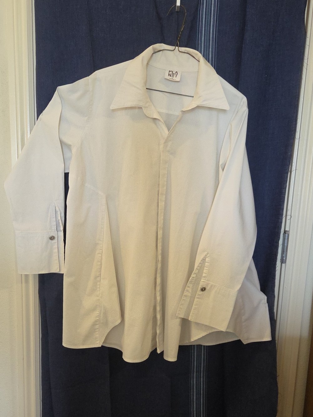 Womens Flattering Swing-front Oversize Blouse Size L -